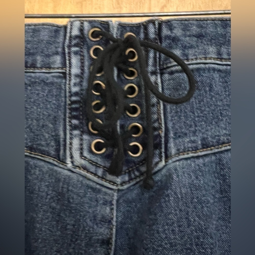 Vanilla Star Flaired Back Laced Jeans 29/9 - Picture 2 of 3